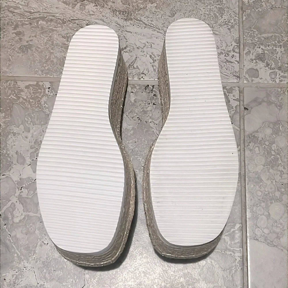 Wild Pair Shermer Slide Espadrille Platform Wedge Sandals, Size 11 NEW in Box
